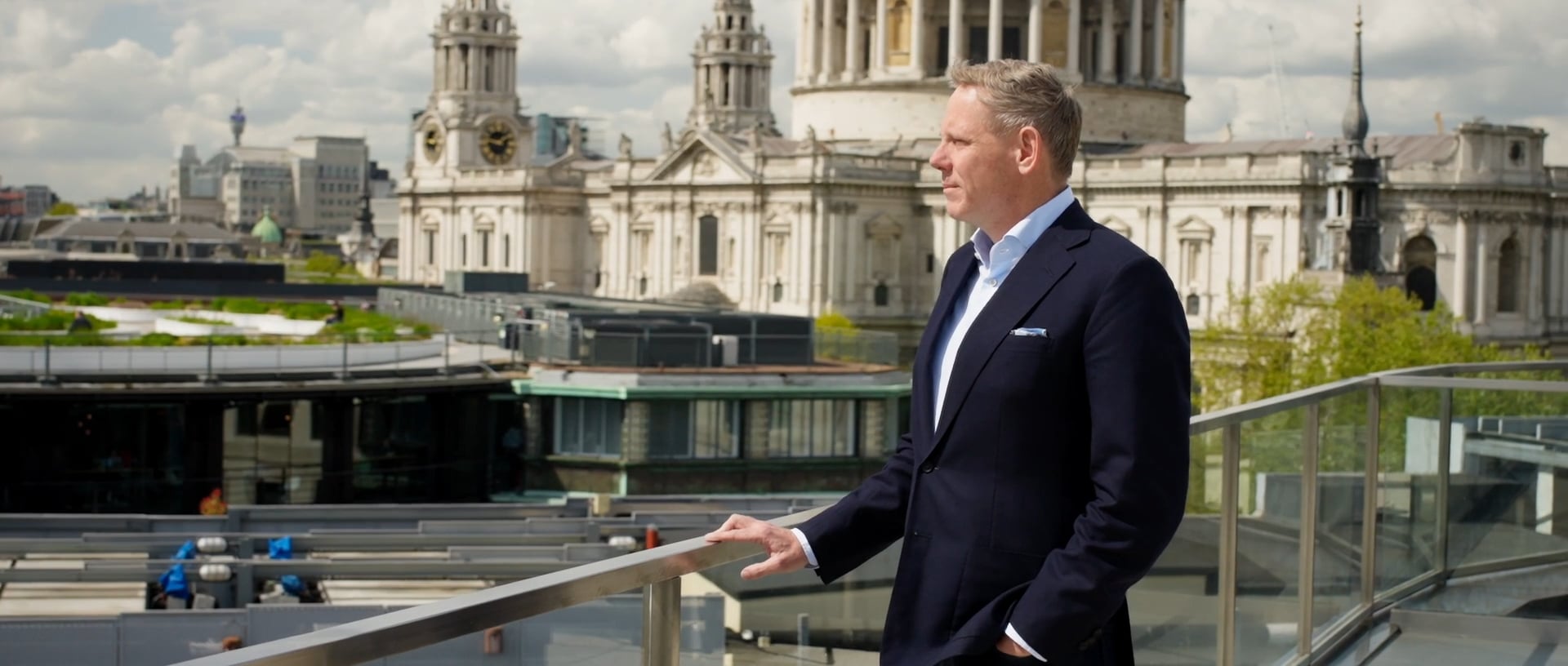 How Hyperconnected Industries are Using Insight to Drive Sustainable Performance